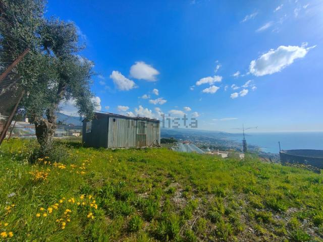 Case e ville in vendita di 80 m² in Via Monte Ortigara, 4
