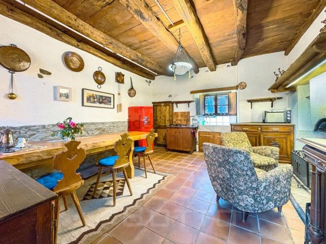 Case e ville in vendita di 80 m² in Via Molino, 26