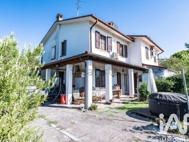 Case e ville in vendita di 80 m² in Viale Libia, 64