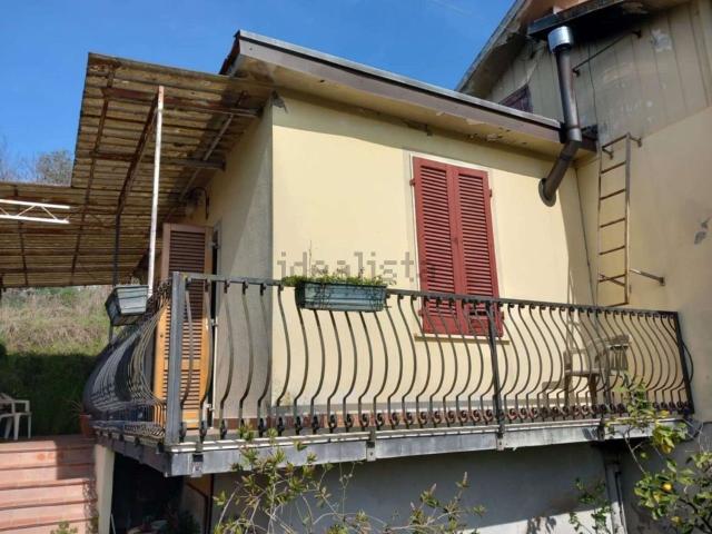 Case e ville in vendita di 80 m²