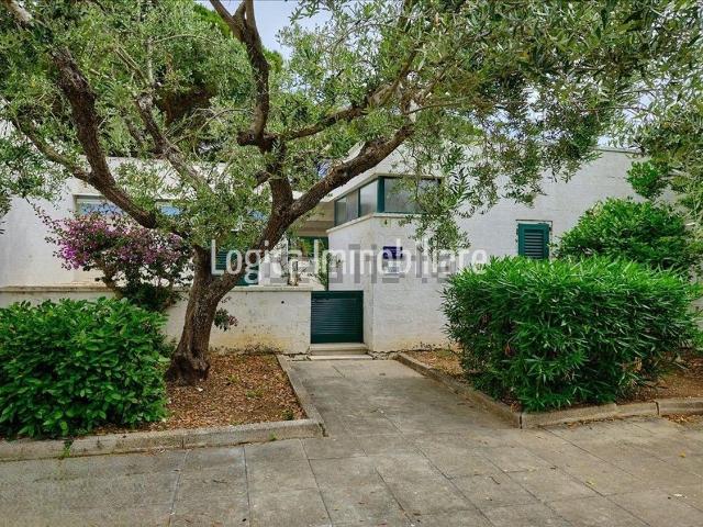 Case e ville in vendita di 81 m² in Via del Cavaliere