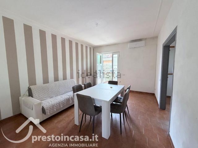 Case e ville in vendita di 81 m² in Via Martiri di San Terenzo