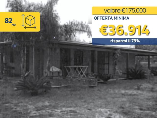 Case e ville in vendita di 82 m² in Via Scorcora