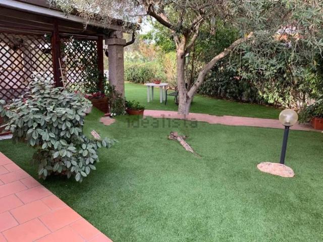 Case e ville in vendita di 87 m² in Via del Gelsomino