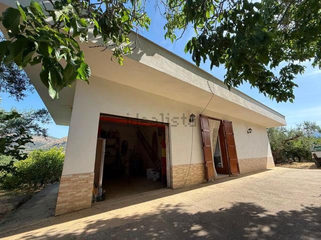 Case e ville in vendita di 85 m² in Contrada Parrinelli