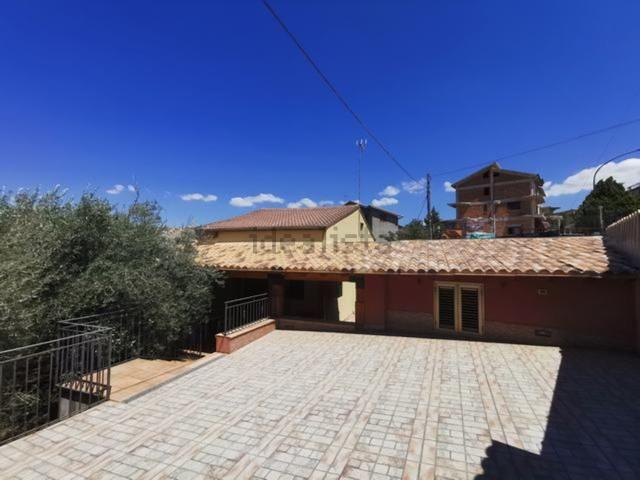 Case e ville in vendita di 85 m² in Corso Vittorio Emanuele