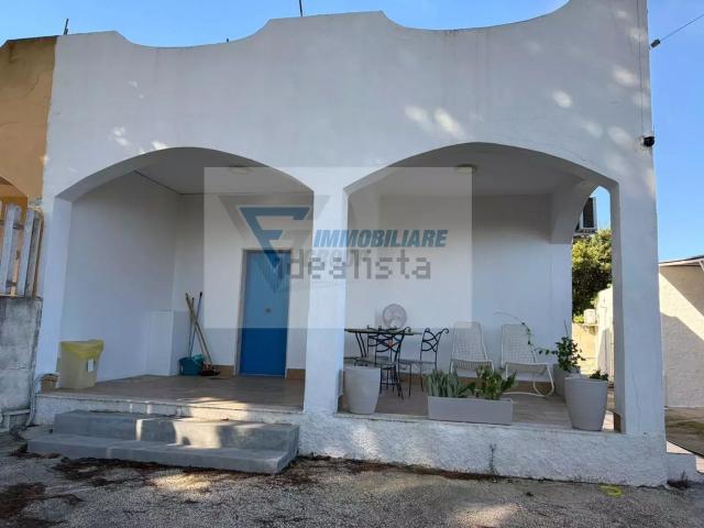 Case e ville in vendita di 85 m² in Traversa Renella