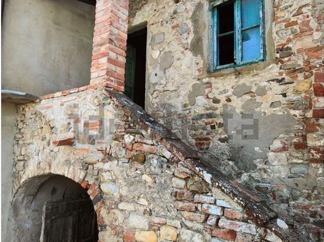 Case e ville in vendita di 85 m² in Via Vittorio Veneto