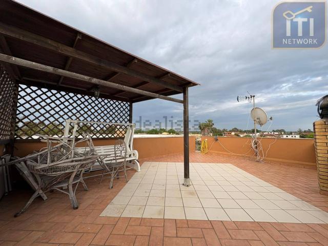 Case e ville in vendita di 85 m² in Via Dell&apos  Idrovora