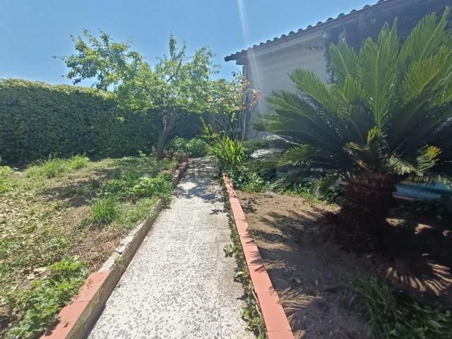 Case e ville in vendita di 85 m² in Via Ferdinando Micheli, 17