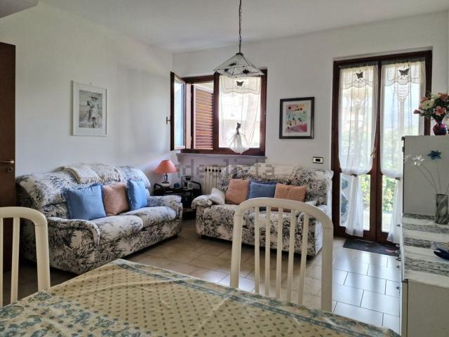 Case e ville in vendita di 85 m²