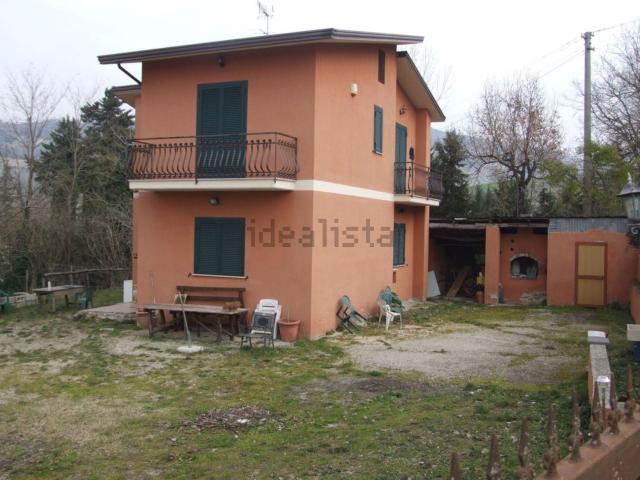 Case e ville in vendita di 86 m² in Contrada Morroni