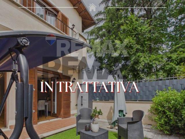 Case e ville in vendita di 86 m² in Via Magliano, 41