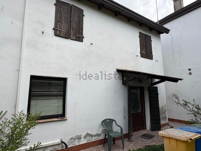 Case e ville in vendita di 86 m² in Via San Cipriano, 12