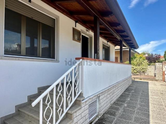 Case e ville in vendita di 86 m²