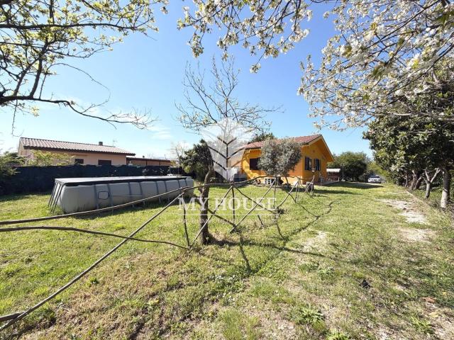 Case e ville in vendita di 88 m² in Via Colle Sfiamma, 42