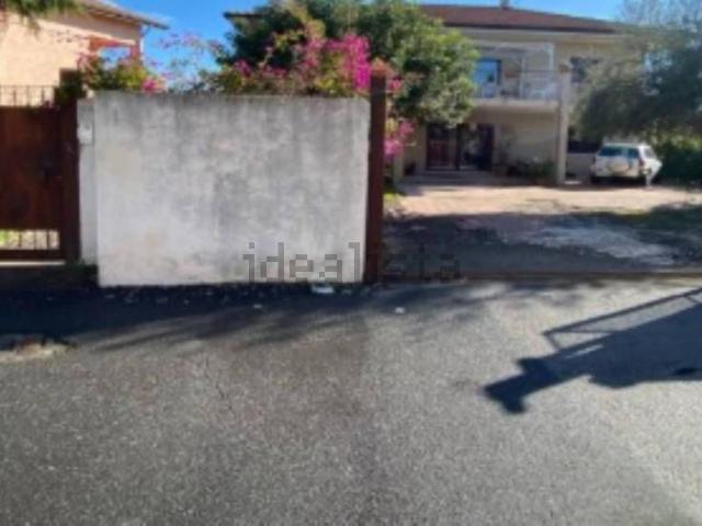 Case e ville in vendita di 88 m² in Via Giovanni Pascoli, 4