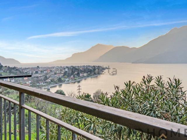 Case e ville in vendita di 88 m² in Via Monastero, 63