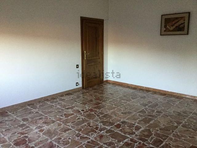 Case e ville in vendita di 88 m²