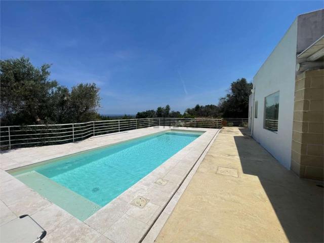 Case e ville in vendita di 88 m²