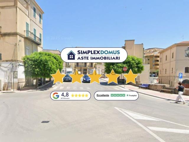 Case e ville in vendita di 893 m² in Viale Regina Margherita