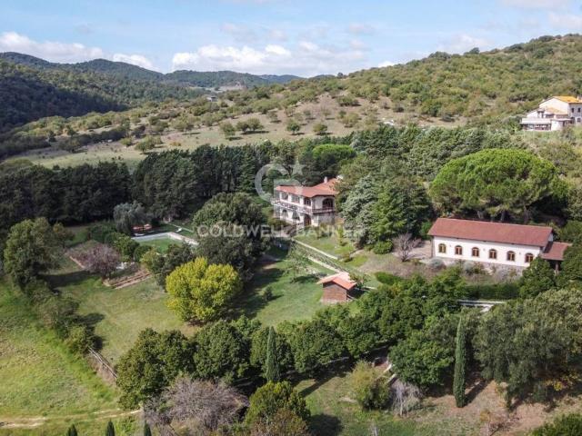 Case e ville in vendita di 896 m² in Strada Provinciale 3b