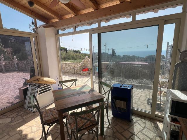 Case e ville in vendita di 89 m² in Strada Provinciale Licata Montesole, 41