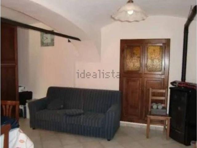 Case e ville in vendita di 93 m² in Via San Costanzo, 10