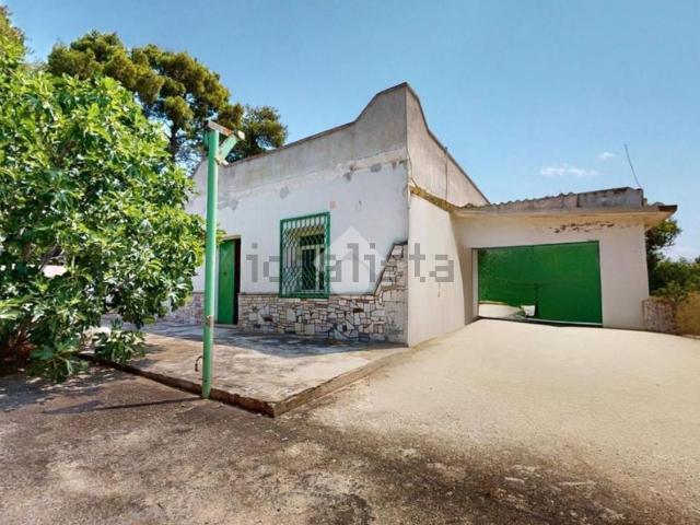 Case e ville in vendita di 93 m²