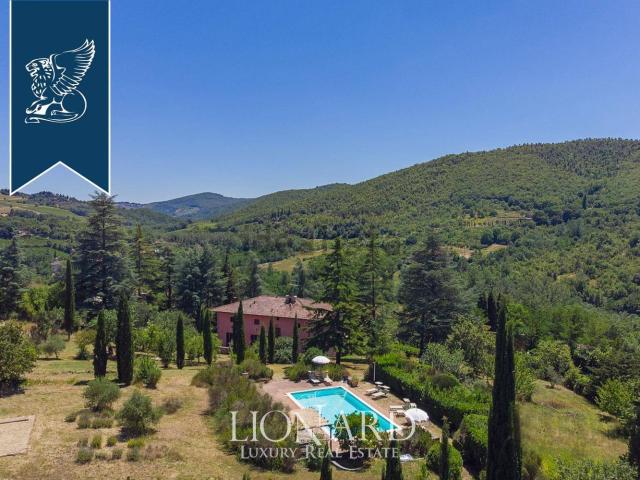 Case e ville in vendita di 900 m²
