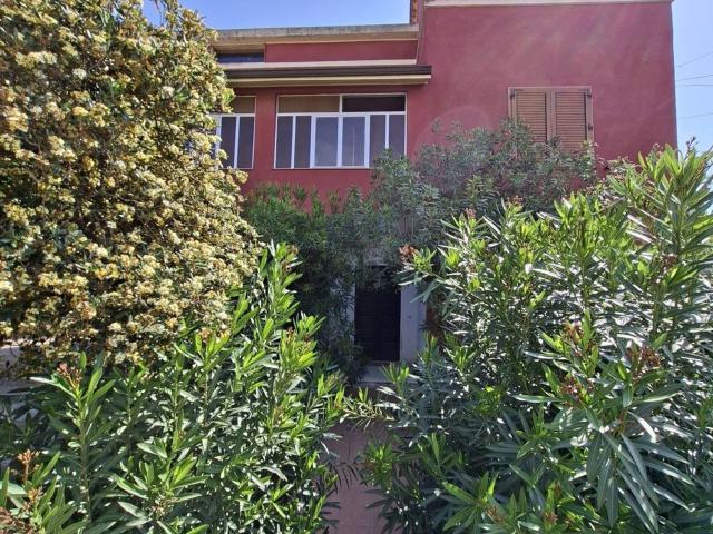 Case e ville in vendita di 900 m²