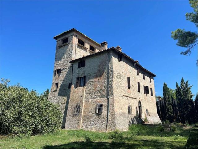 Case e ville in vendita di 900 m²