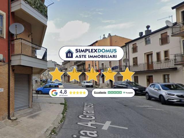 Case e ville in vendita di 900 m² in Via San Francesco D&apos Assisi