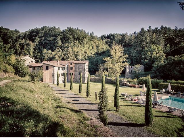 Case e ville in vendita di 900 m² in Località Ponte Vegnuti, 3