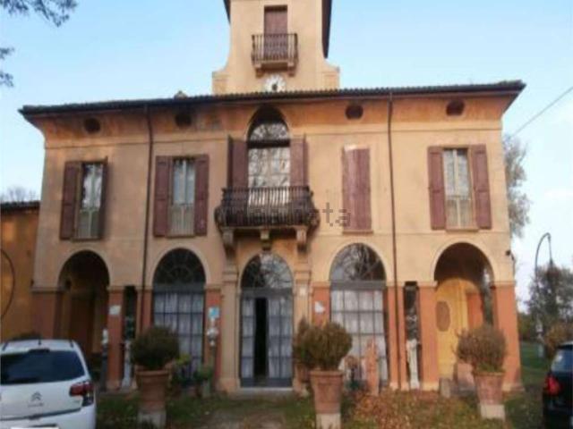 Case e ville in vendita di 906 m² in Via Santa Maria, 1