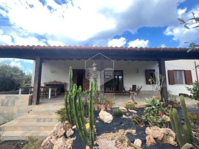 Case e ville in vendita di 90 m² in Contrada Madonna Alto Oliva