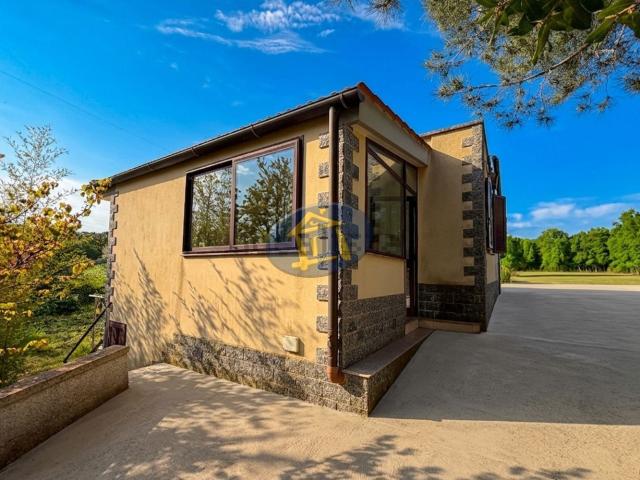 Case e ville in vendita di 90 m²