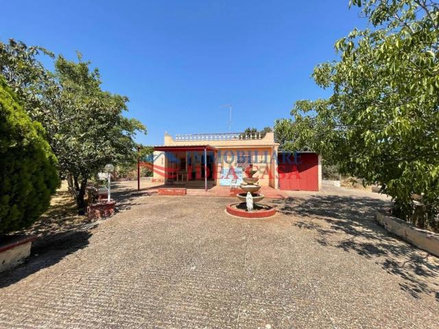 Case e ville in vendita di 90 m² in Strada Senza Nome