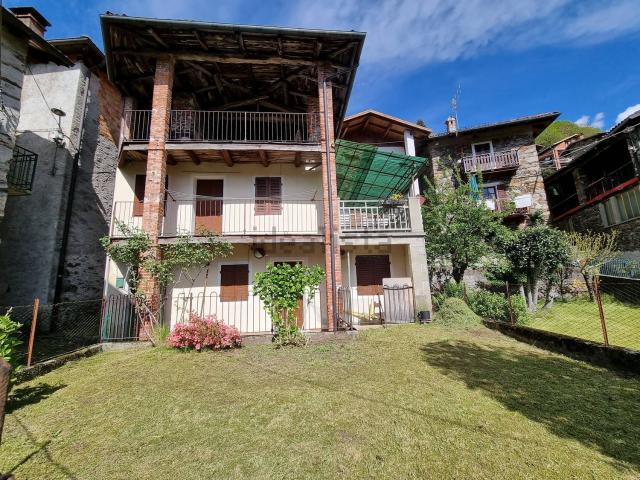 Case e ville in vendita di 90 m² in Strada Senza Nome