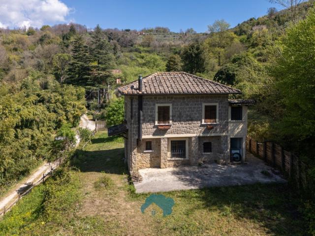 Case e ville in vendita di 90 m² in Via Antonio Gramsci