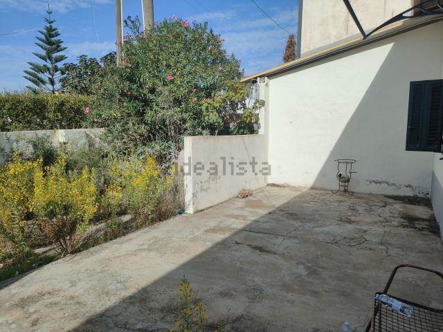 Case e ville in vendita di 90 m² in Via Cappuccini Vecchi, 61