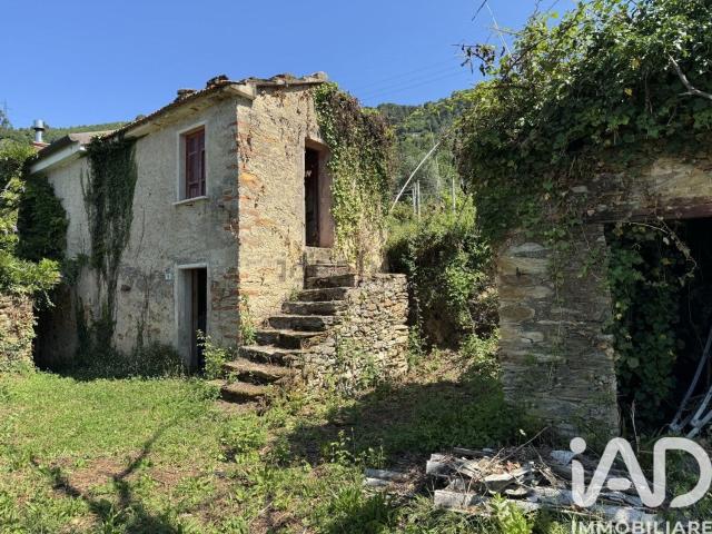 Case e ville in vendita di 90 m² in Via Colle Tondo