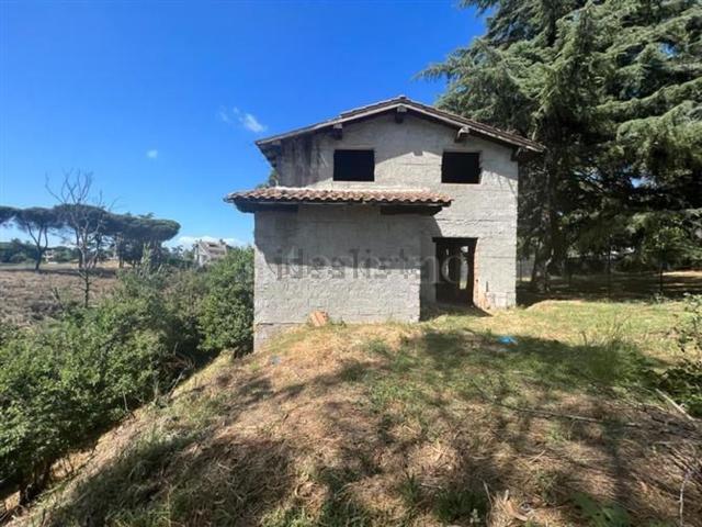 Case e ville in vendita di 90 m² in Via di Casal Selce