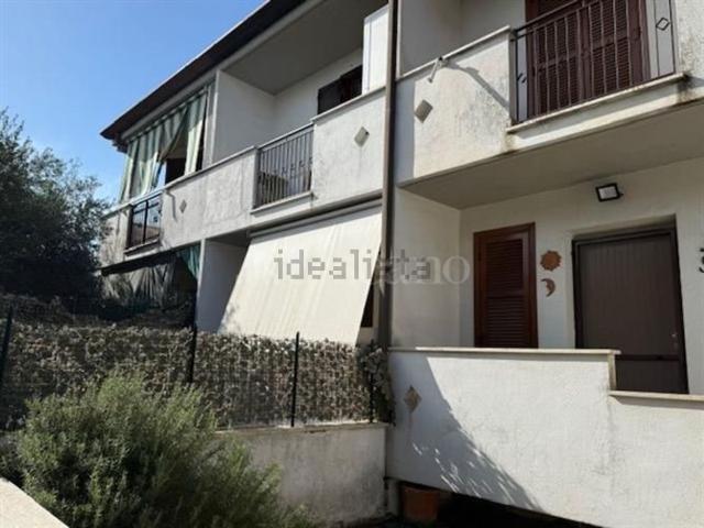 Case e ville in vendita di 90 m² in Via Giuseppe Garibaldi