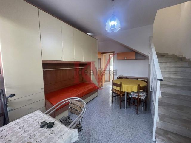 Case e ville in vendita di 90 m² in Via Intercomunale