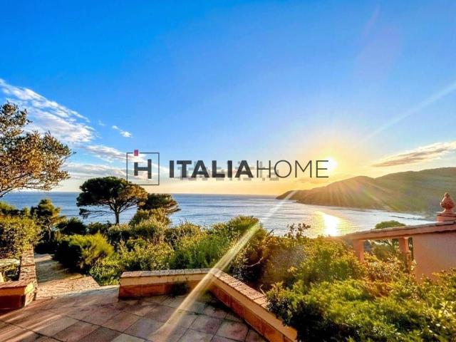Case e ville in vendita di 90 m² in Via Puglia