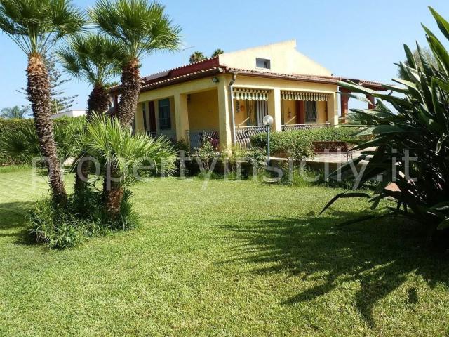 Case e ville in vendita di 90 m²