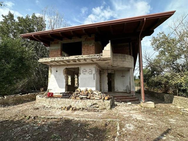 Case e ville in vendita di 90 m²
