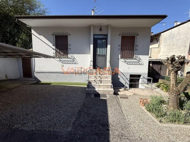 Case e ville in vendita di 90 m² in Vicolo degli Orti, 8
