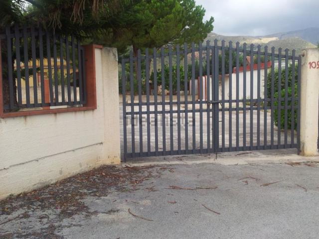 Case e ville in vendita di 90 m²